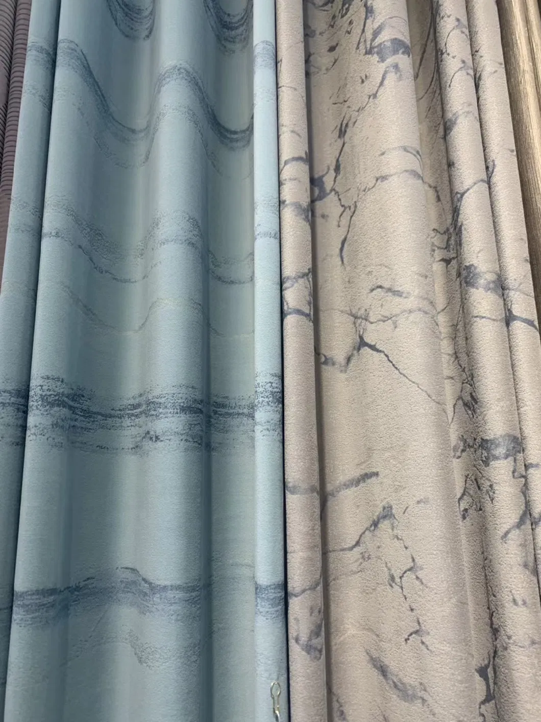 New Embossed Design on Holland Velvet Curtain Fabric